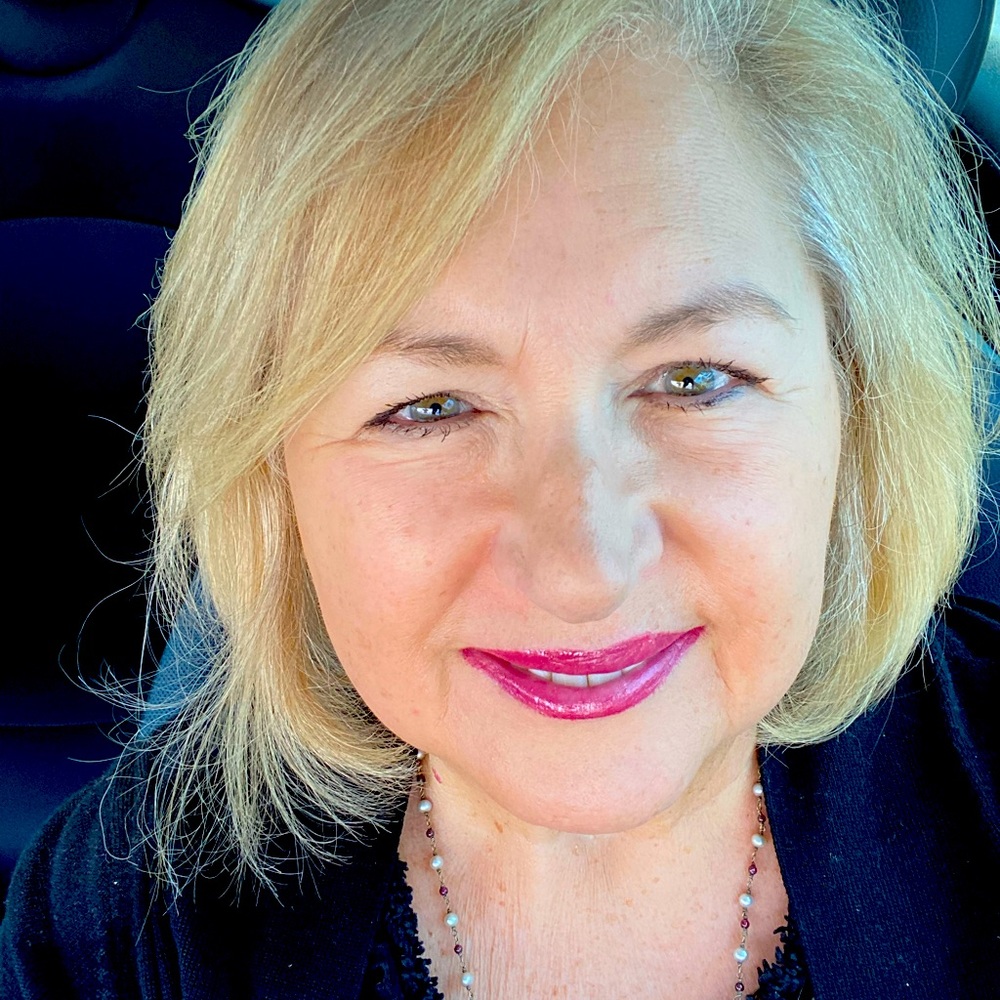 Meet your Posher, Beth!